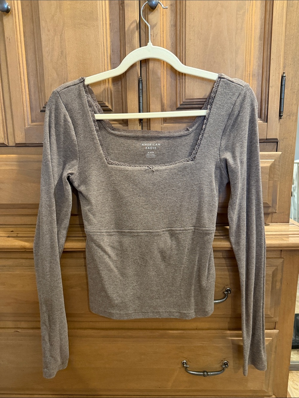 American Eagle Long Sleeve